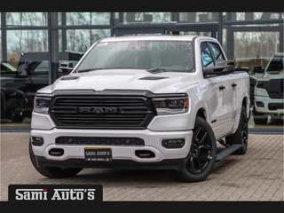 Dodge Ram 1500 LARAMIE NIGHT | NIEUW! BMP VRIJ | PANORAMA | LPG | HUD | VIRTUAL | LUCHTVERING | 360CAM | DODE HOEK | 5.7 V8 HEMI 402PK 4x4 | CREWCAB 5 PERSOONS | GRIJSKENTEKEN | VOORRAAD NR 2147 - 4802