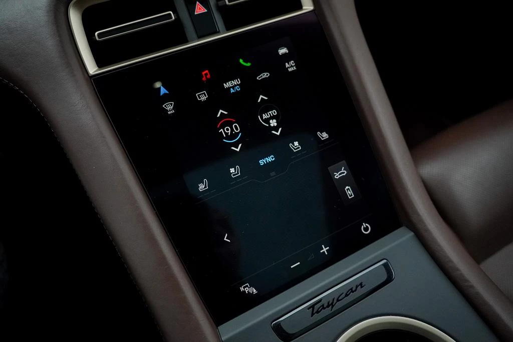 Hoofdafbeelding Porsche Taycan