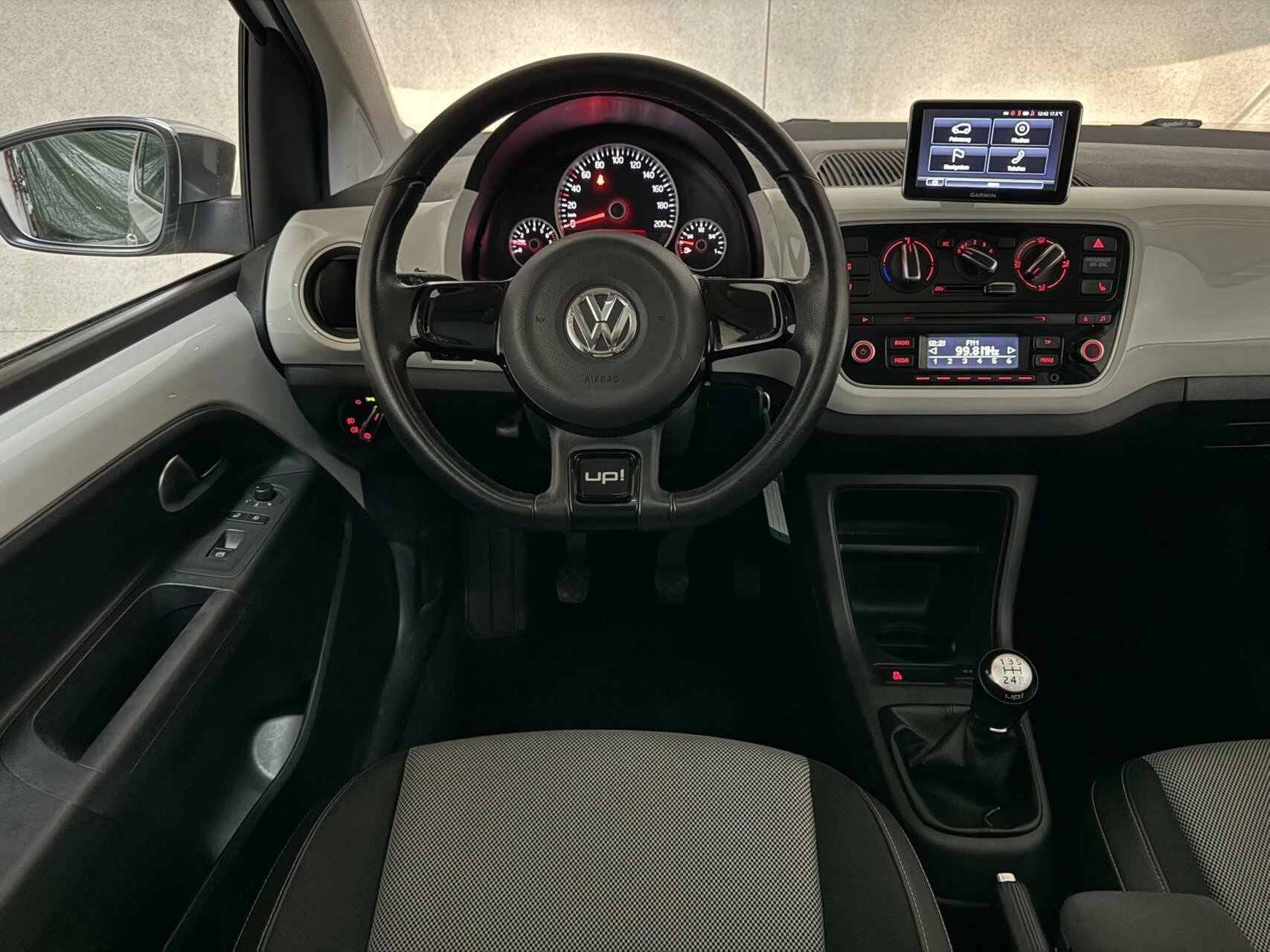 Hoofdafbeelding Volkswagen up!