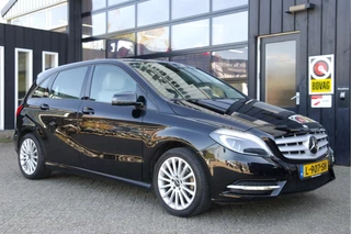 Mercedes-Benz B-Klasse 180 Ambition Automaat | Cruise | Leder | Xenon | Stoelverwarming