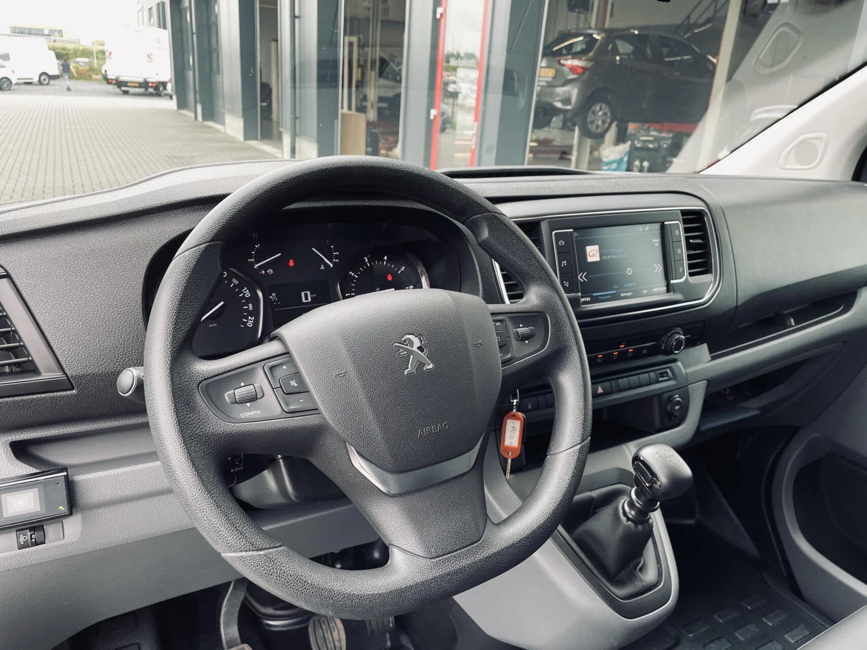 Hoofdafbeelding Peugeot Expert