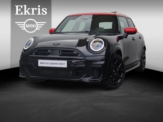 Hoofdafbeelding MINI 5-deurs Mini Mini 1.5 Cooper C John Cooper Works M Panoramadak/ Stoelverwarming/ Stuurwielverwarming/ Comfort Access/ Head-Up