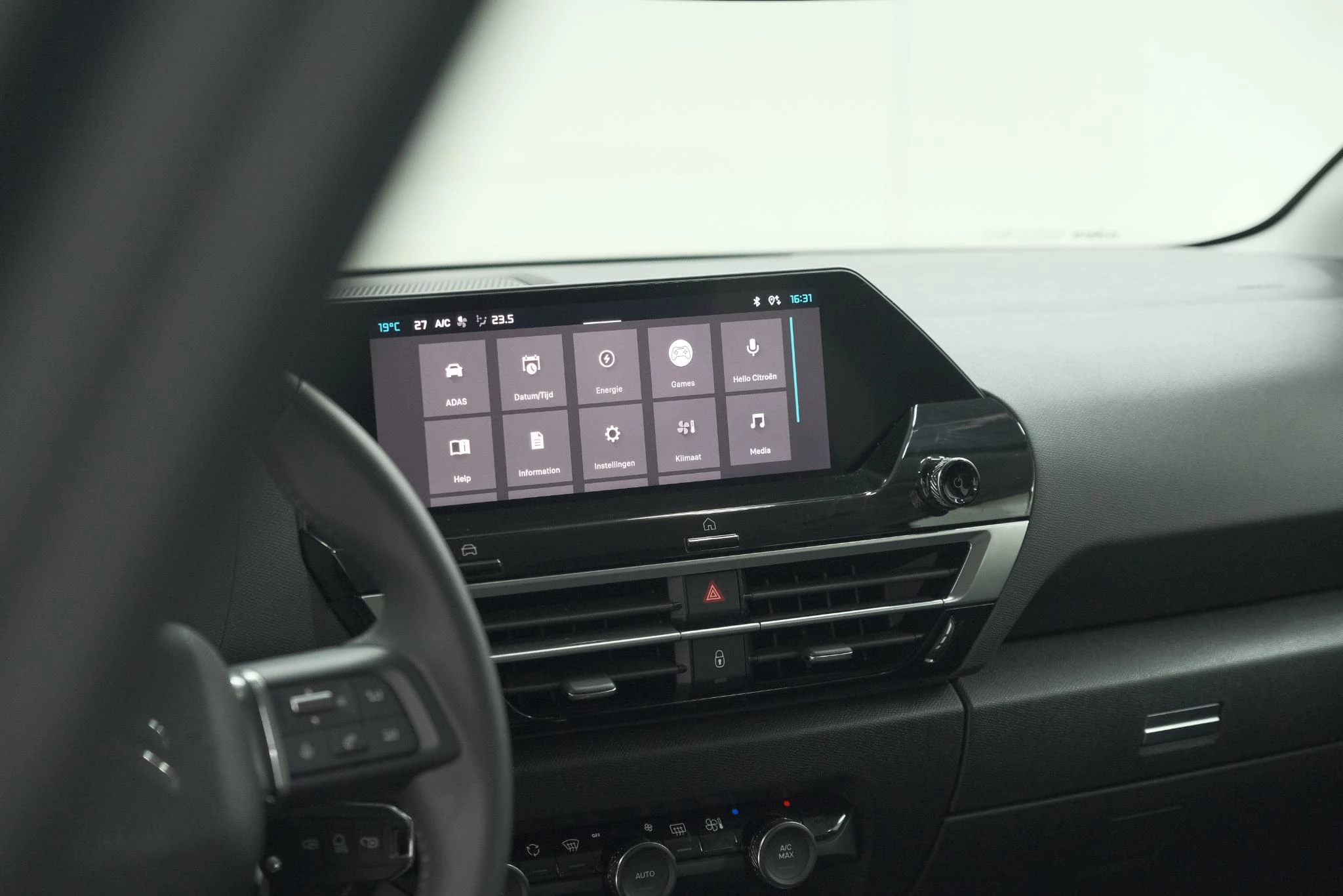 Hoofdafbeelding Citroën ë-C4