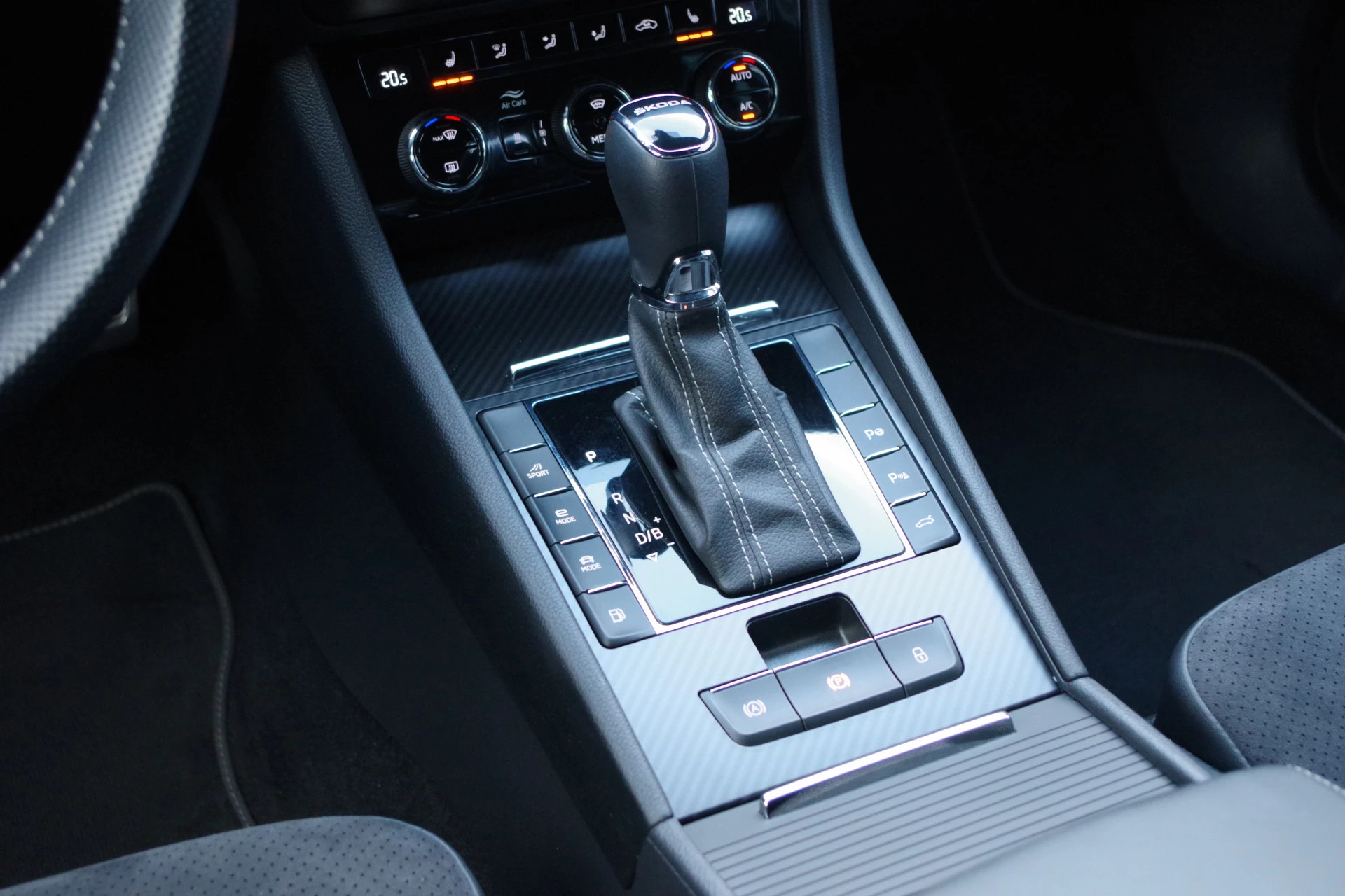 Hoofdafbeelding Škoda Superb