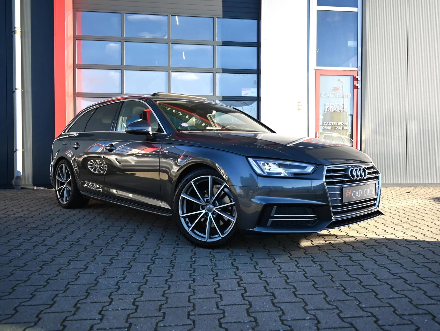 Hoofdafbeelding Audi A4