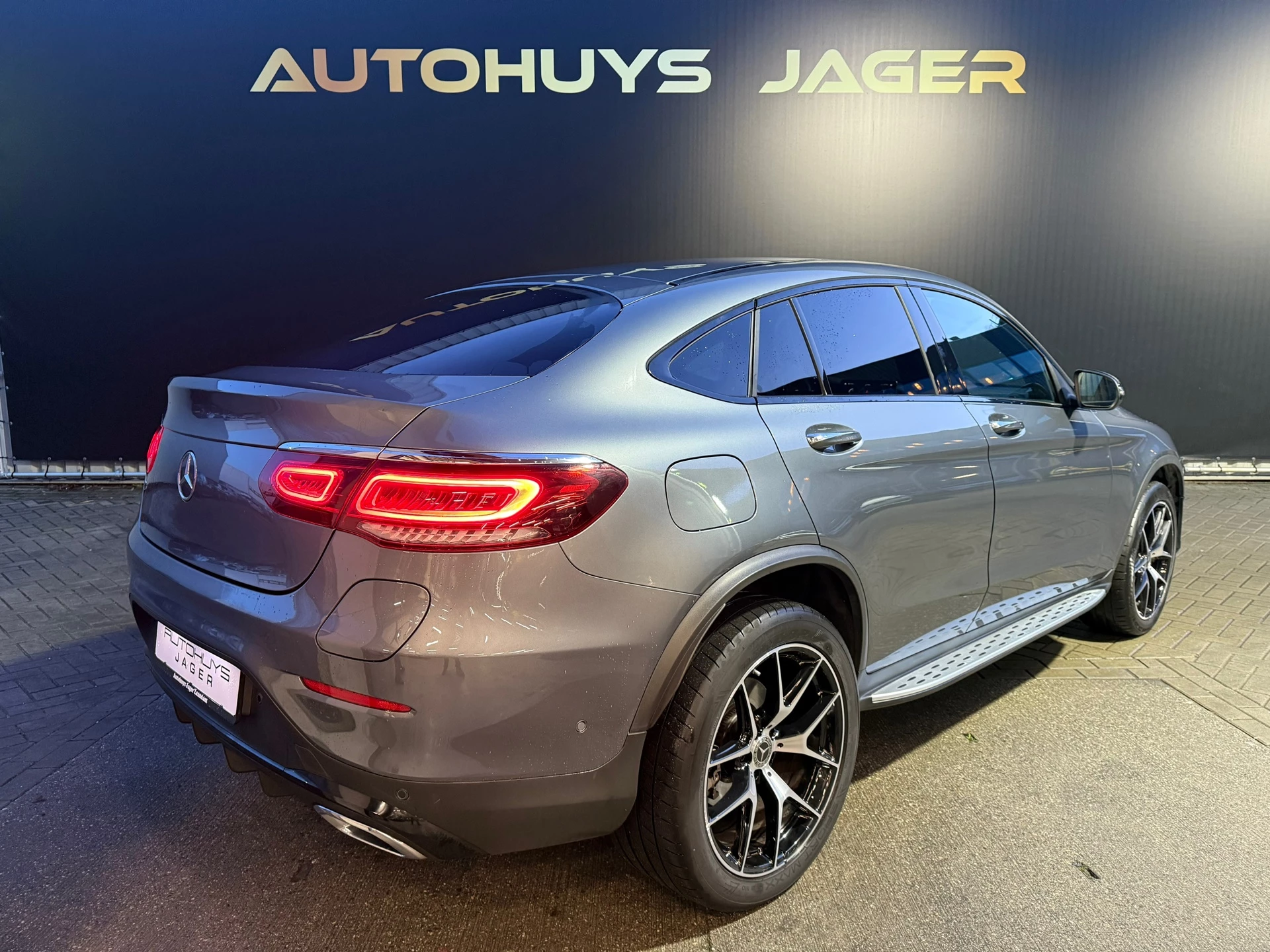Hoofdafbeelding Mercedes-Benz GLC
