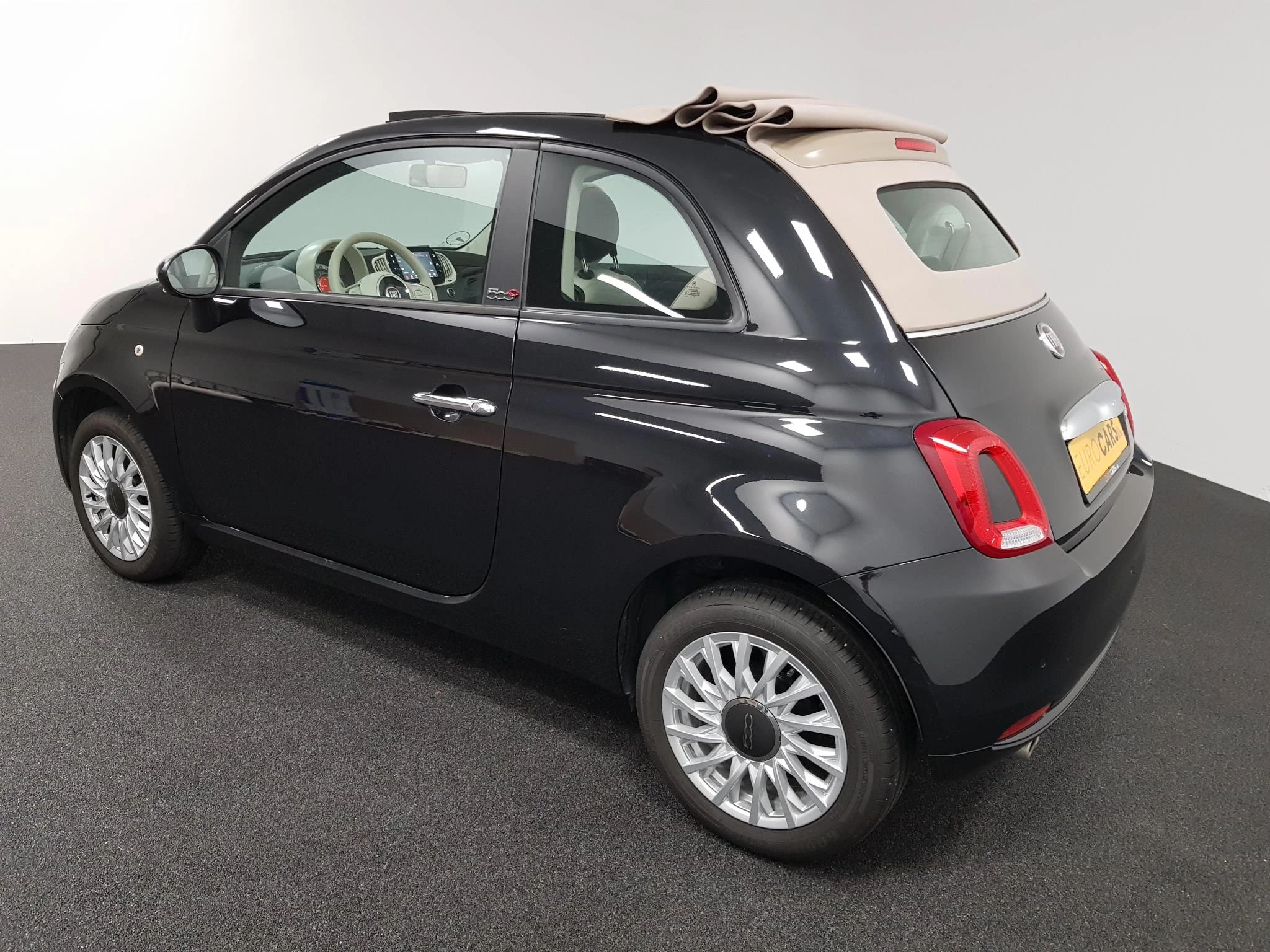 Hoofdafbeelding Fiat 500C