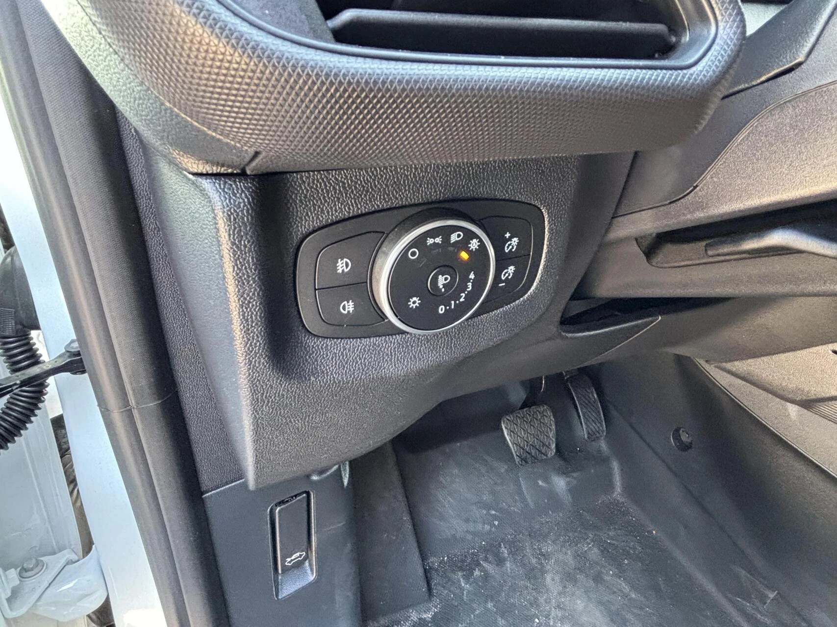 Hoofdafbeelding Ford E-Transit Courier