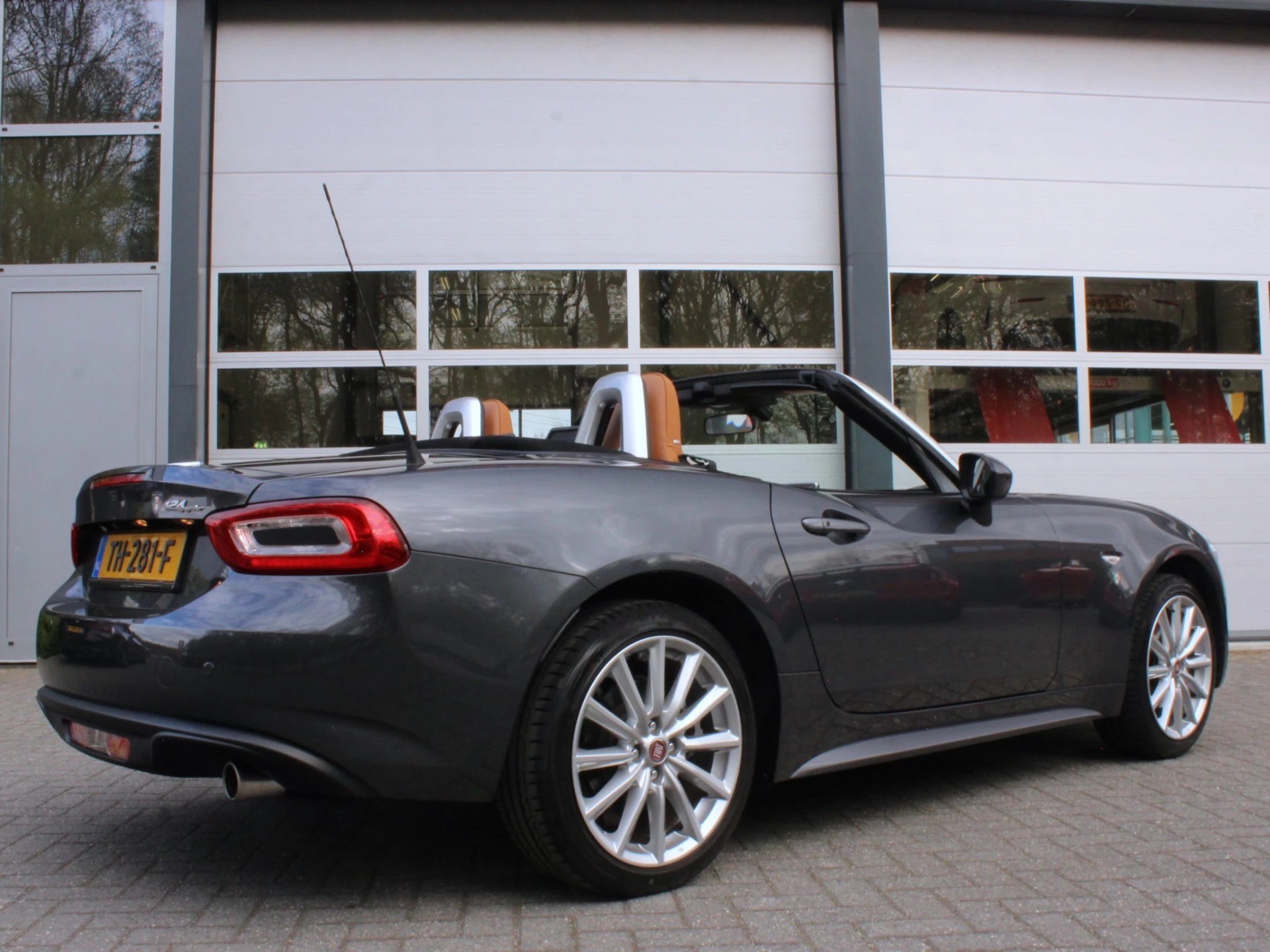 Hoofdafbeelding Fiat 124 Spider