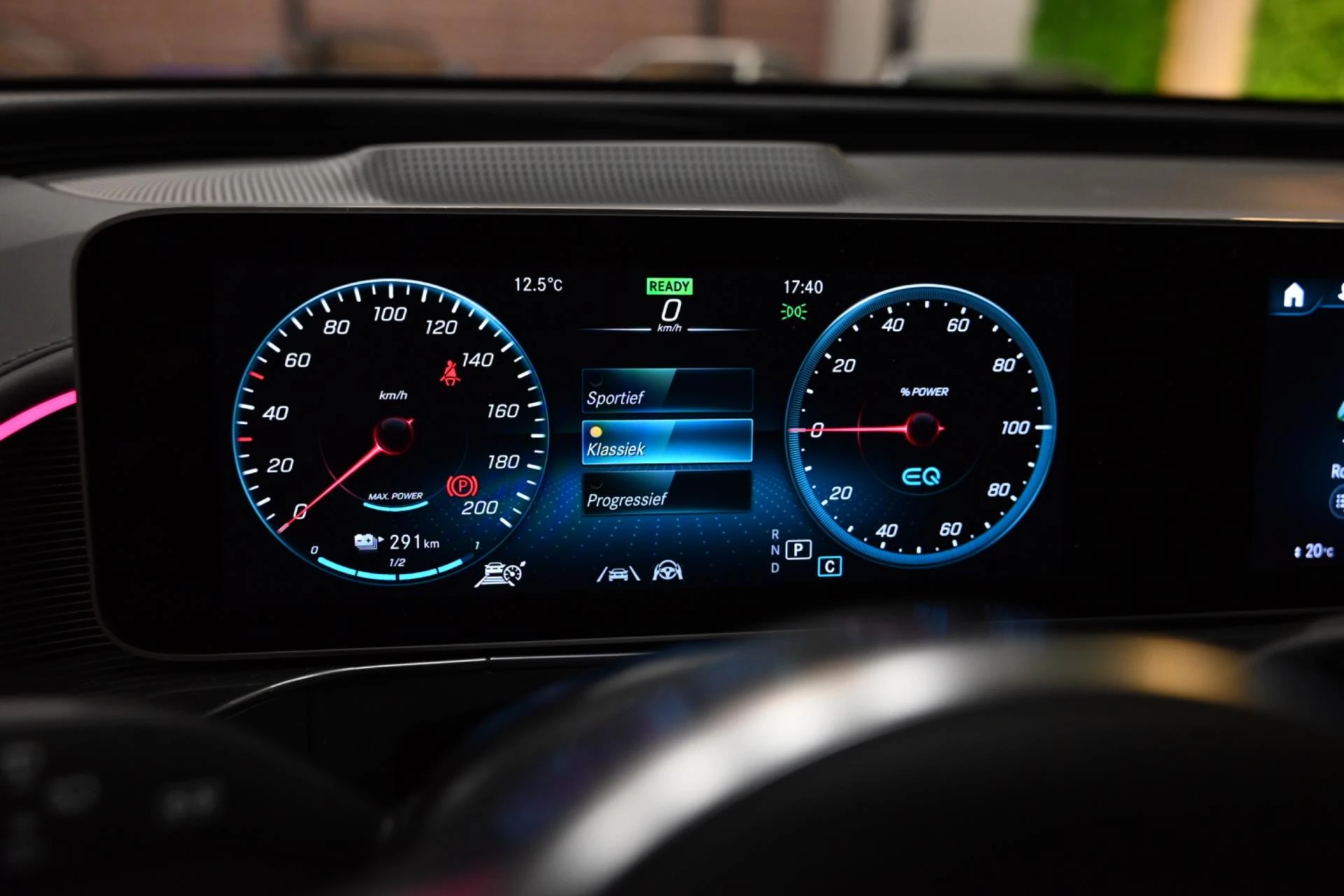 Hoofdafbeelding Mercedes-Benz EQC