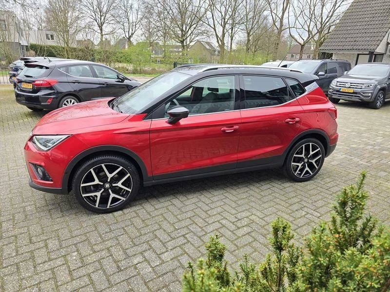 Hoofdafbeelding SEAT Arona