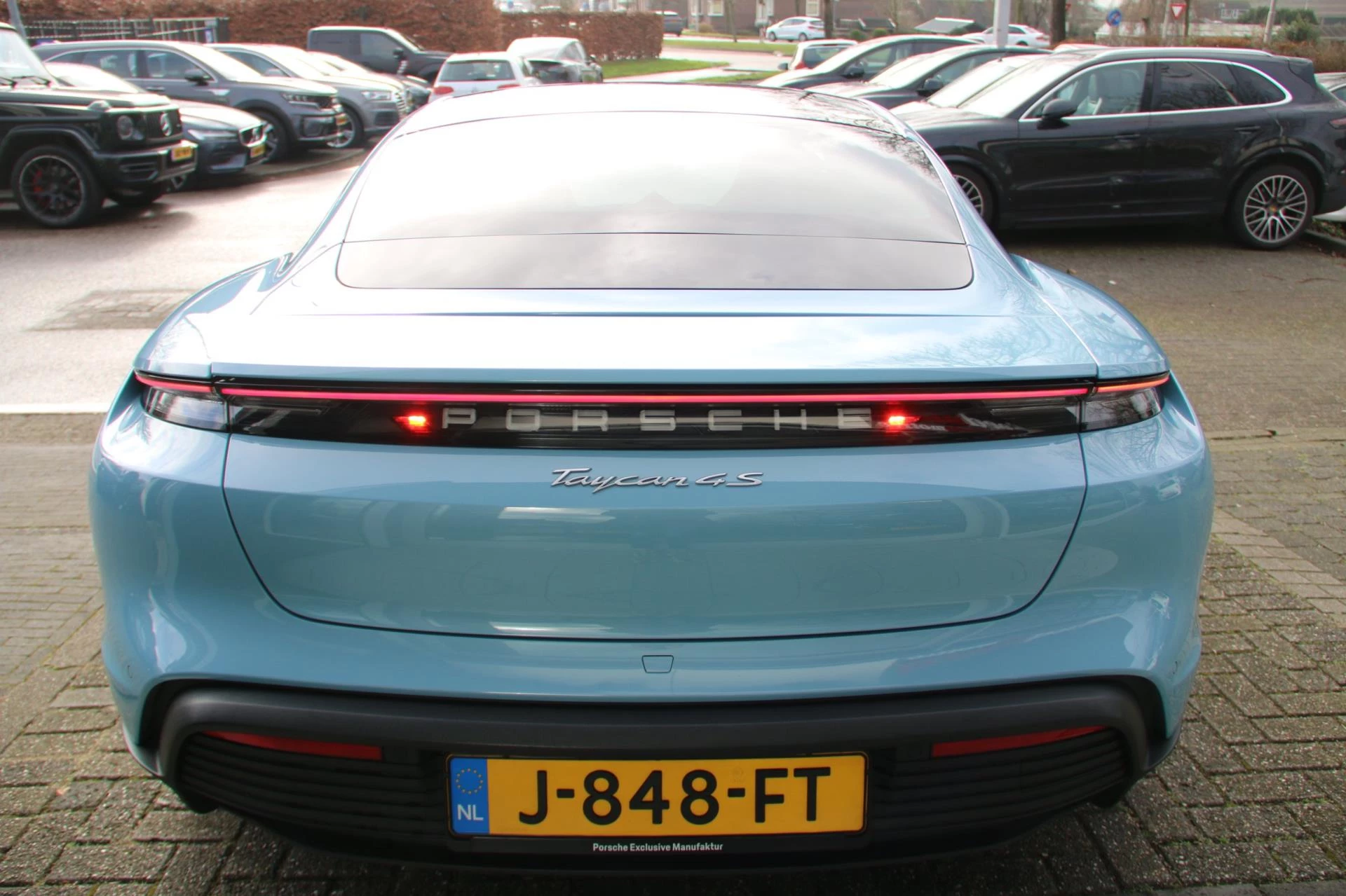 Hoofdafbeelding Porsche Taycan