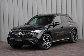 Hoofdafbeelding Mercedes-Benz GLC Mercedes-Benz GLC 300 AMG 4-Matic | 258PK | Luchtvering | Achterasbesturing | Massage | Head-up | Keyles-go | Burmester | Sfeerverlichting | Pano | Digital-light | 2023.