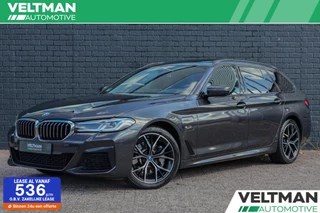 Hoofdafbeelding BMW 5 Serie BMW 5-serie Touring 530e xDrive M-SPORT PANORAMADAK TREKHAAK HEAD UP LASER