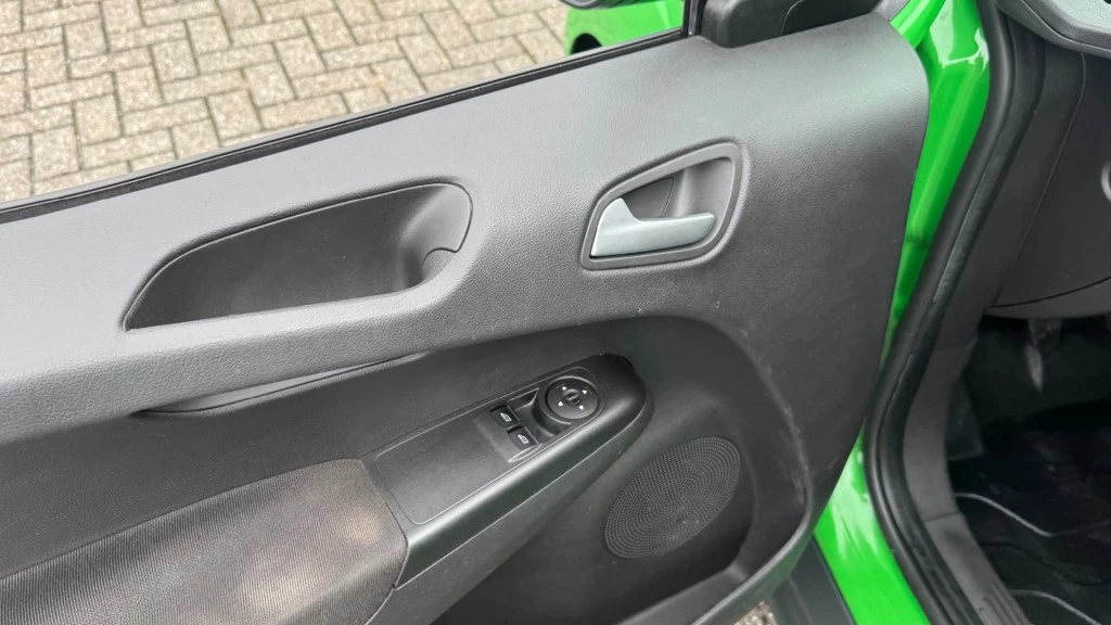 Hoofdafbeelding Ford Transit Courier