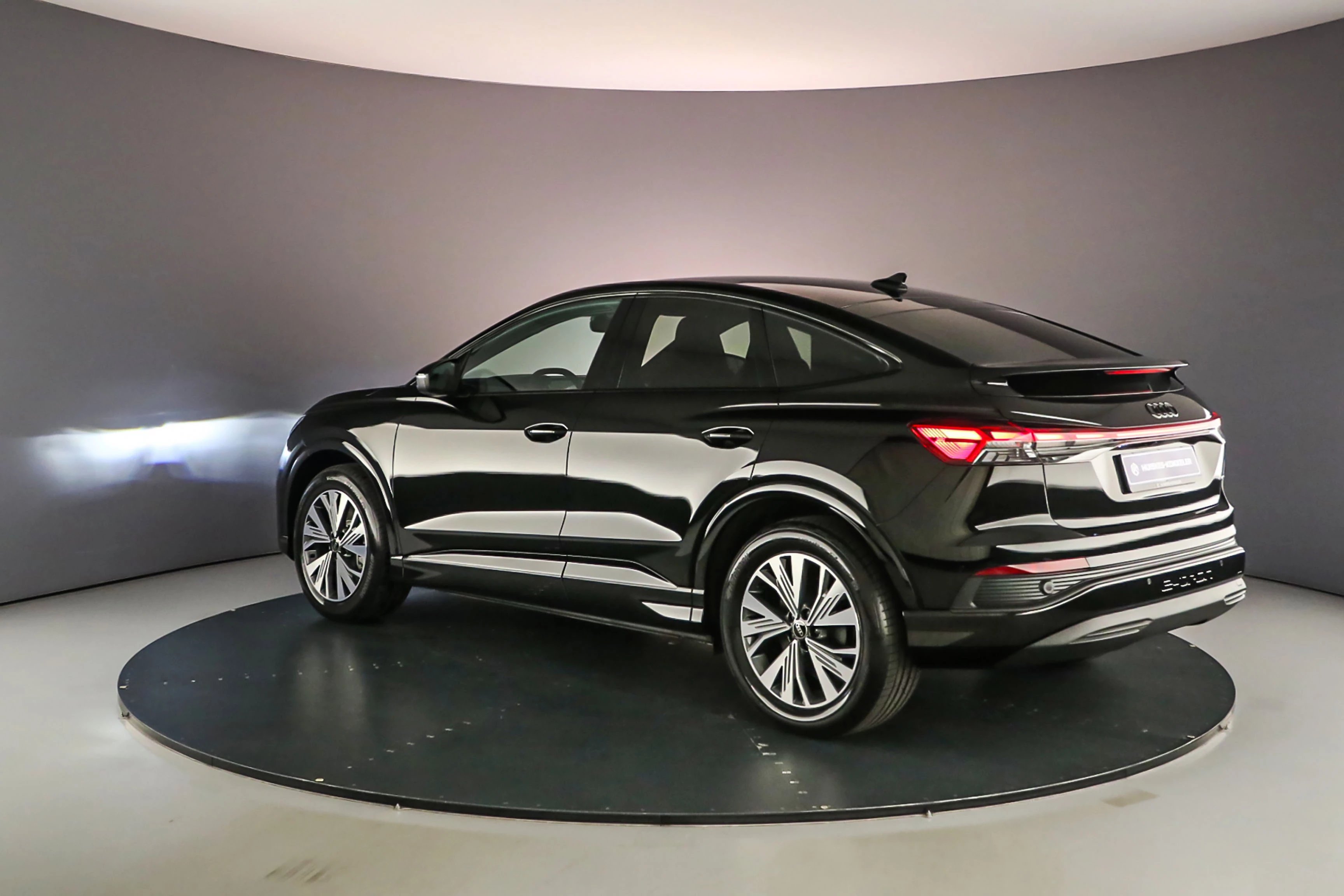 Hoofdafbeelding Audi Q4 e-tron