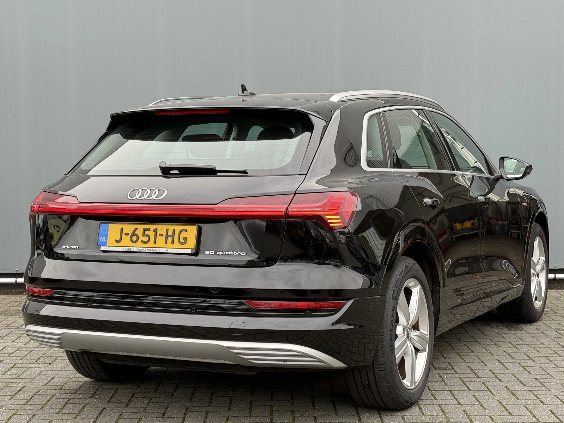 Hoofdafbeelding Audi e-tron