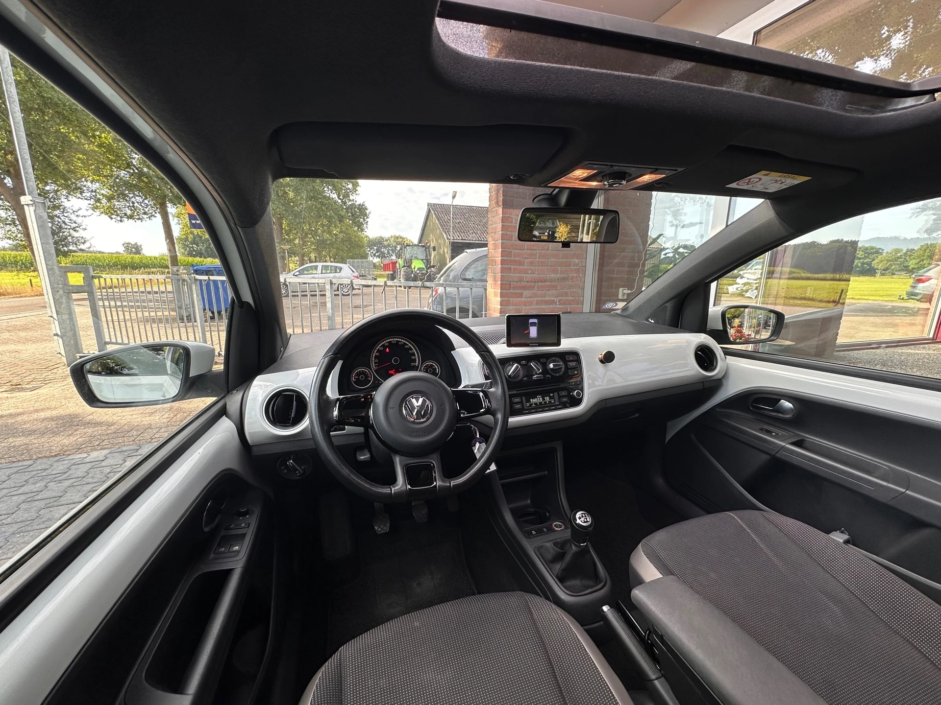 Hoofdafbeelding Volkswagen up!