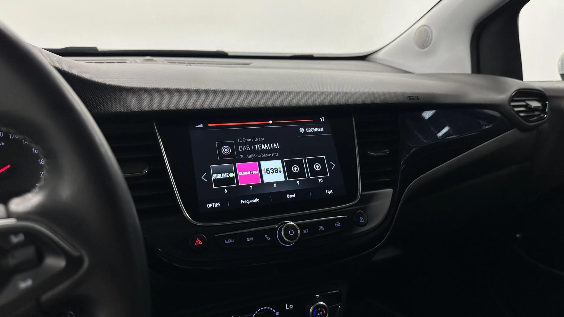 Hoofdafbeelding Opel Crossland X