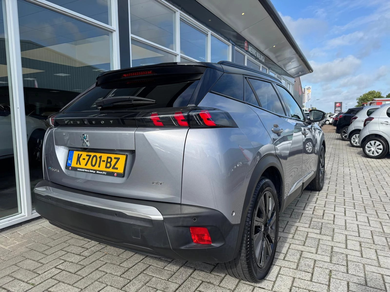 Hoofdafbeelding Peugeot e-2008