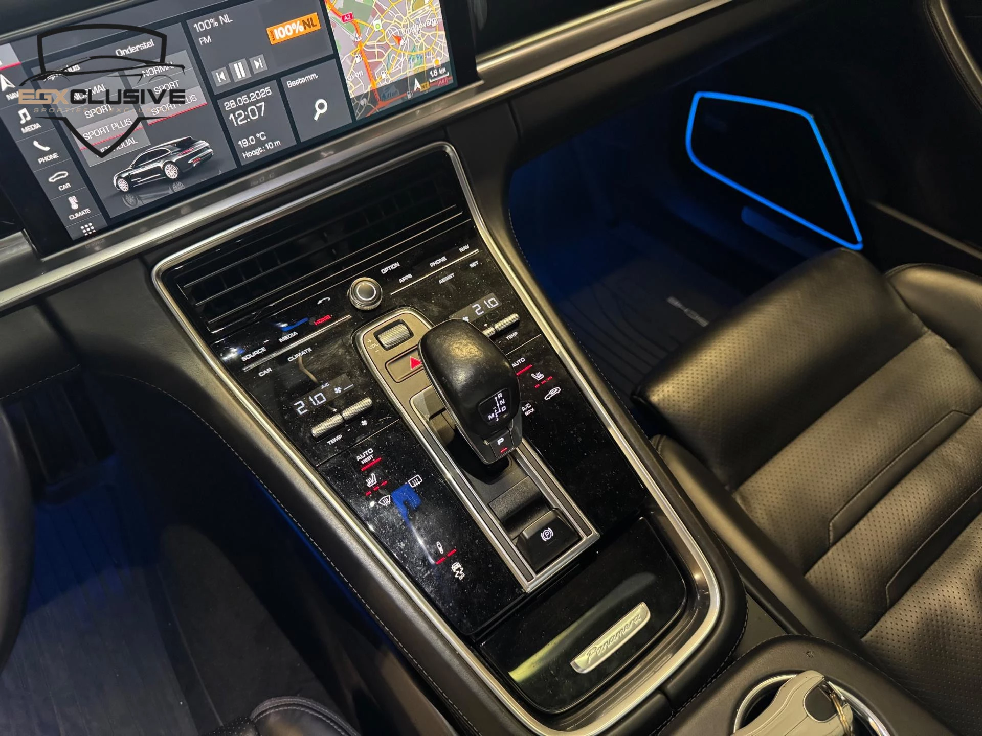Hoofdafbeelding Porsche Panamera