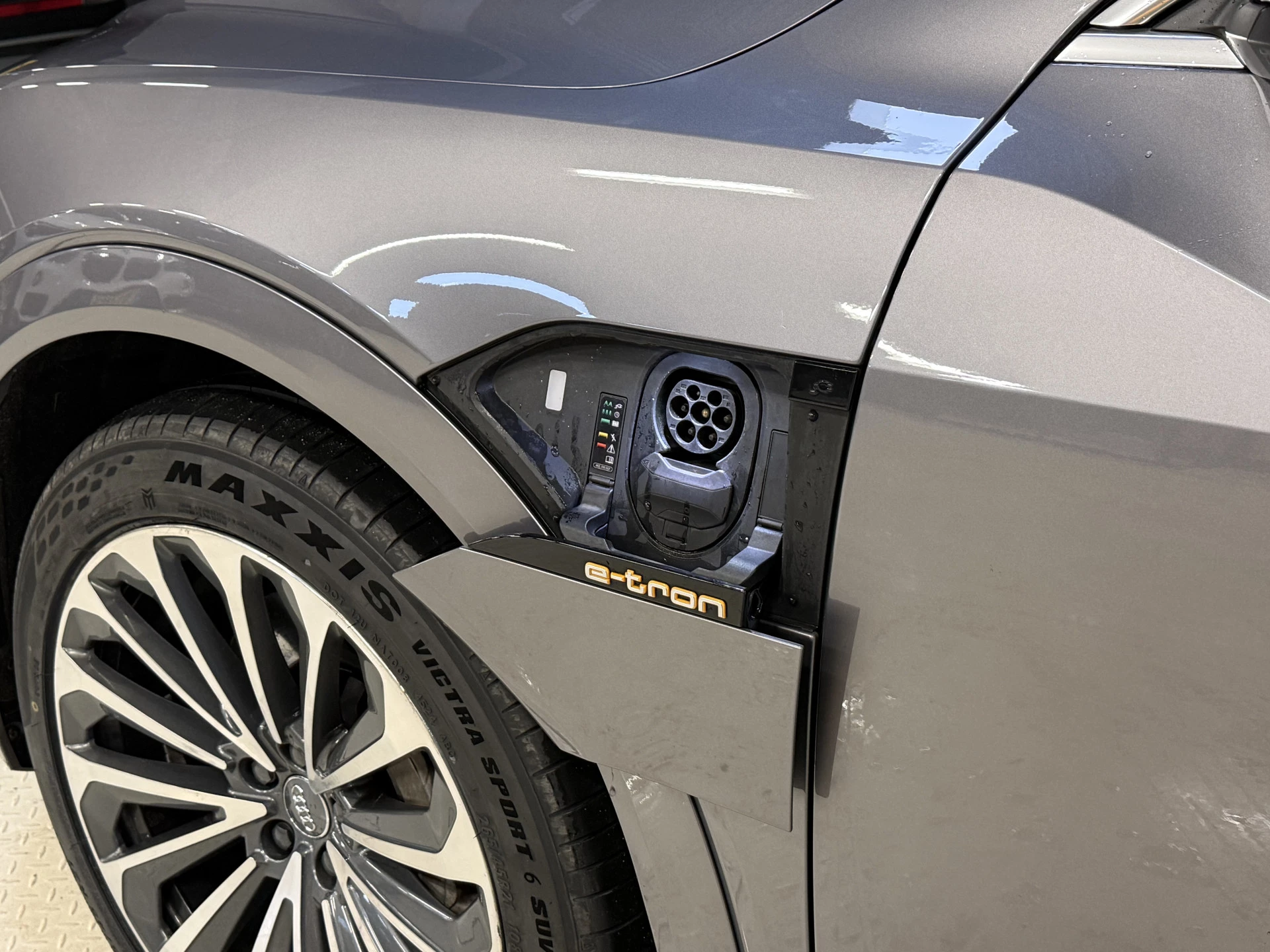 Hoofdafbeelding Audi e-tron