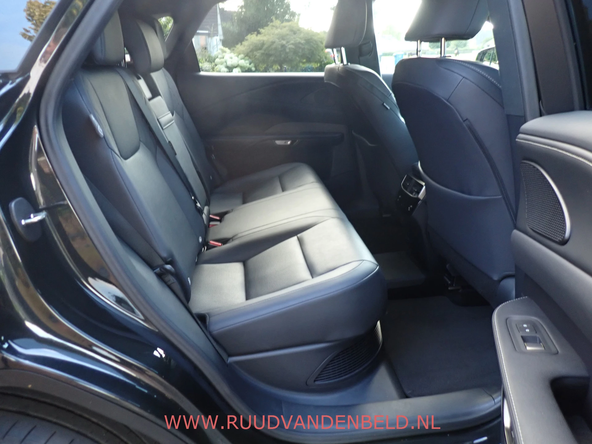 Hoofdafbeelding Lexus RX