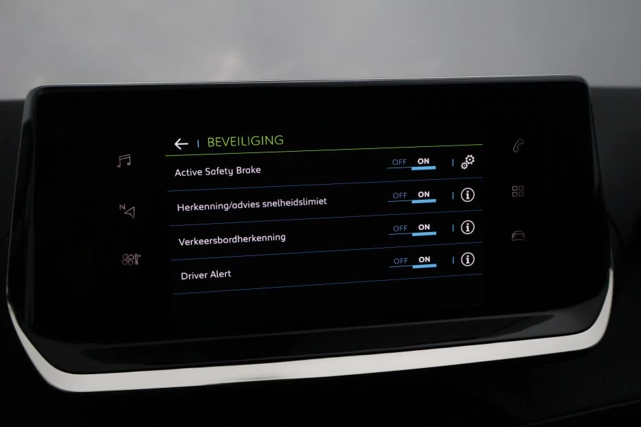 Hoofdafbeelding Peugeot e-208