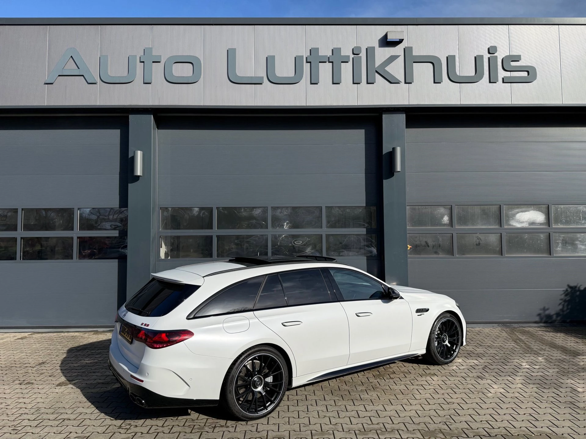 Hoofdafbeelding Mercedes-Benz E-Klasse