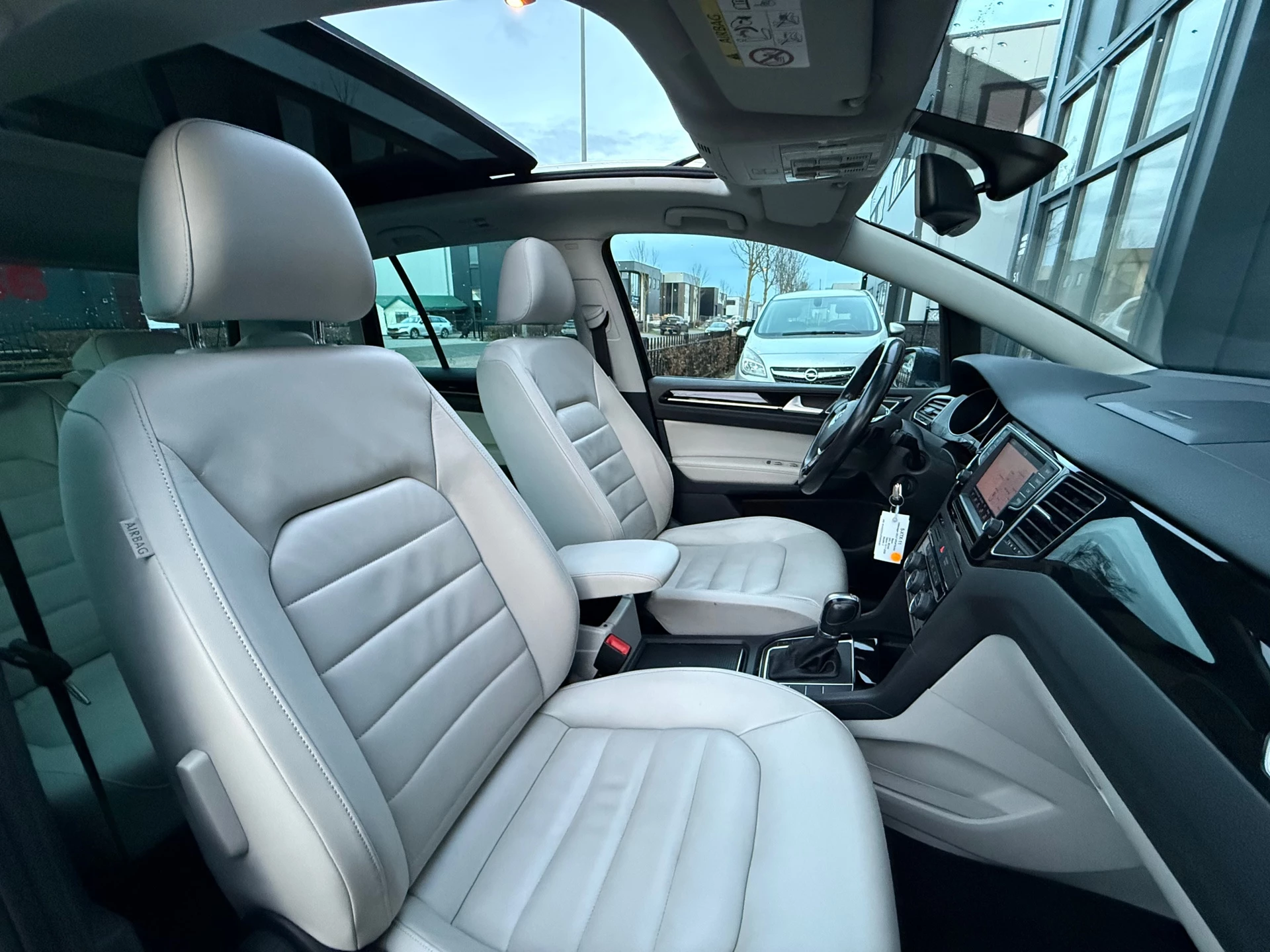 Hoofdafbeelding Volkswagen Golf Sportsvan