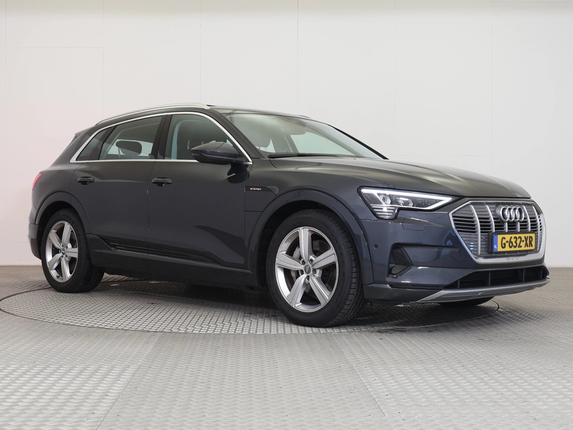 Hoofdafbeelding Audi e-tron