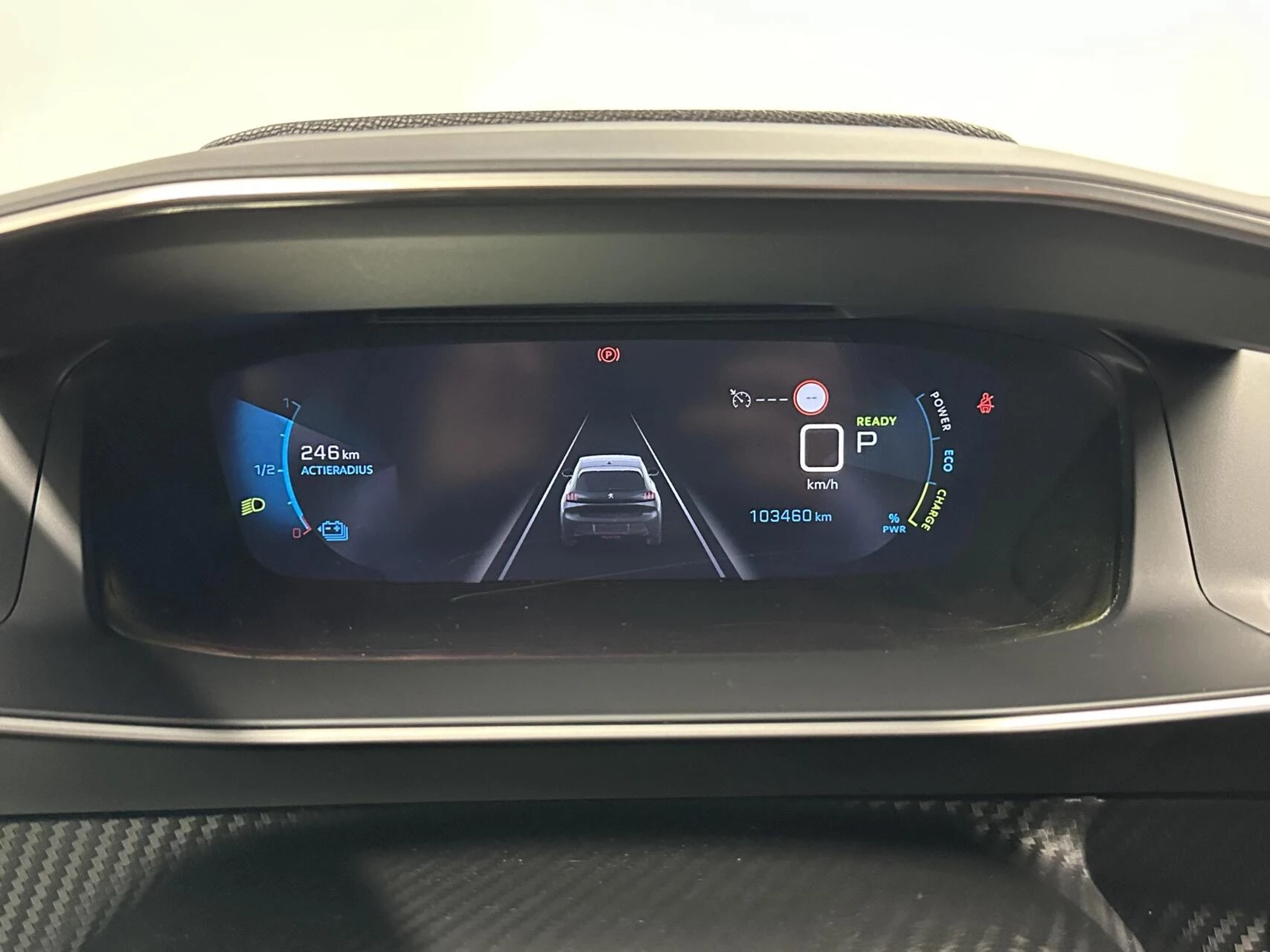 Hoofdafbeelding Peugeot e-208