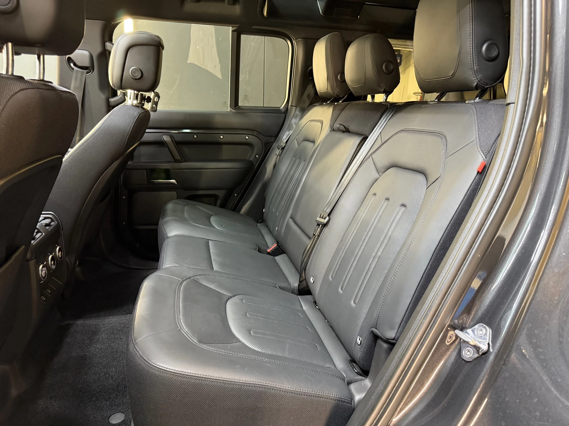 Hoofdafbeelding Land Rover Defender