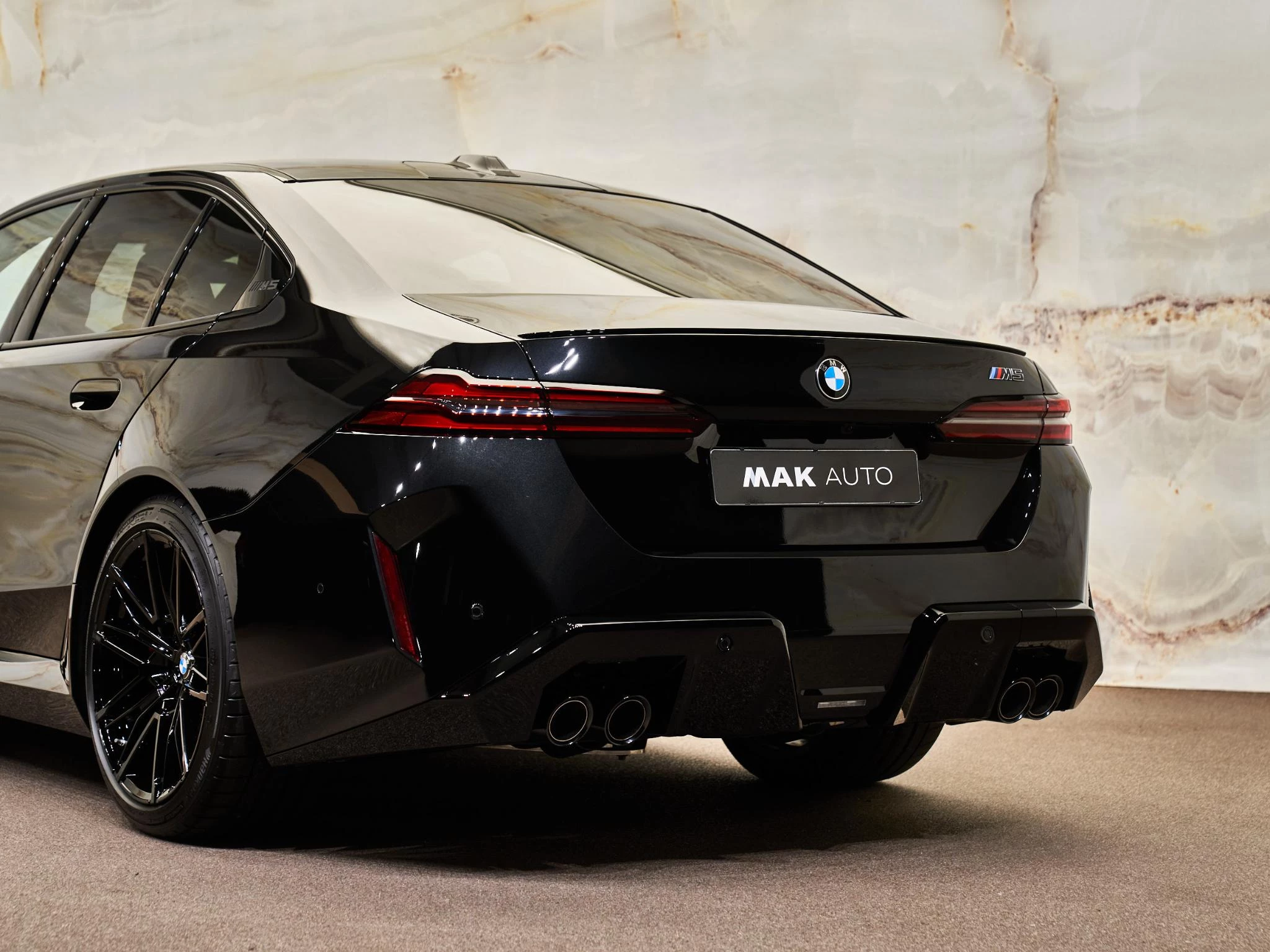 Hoofdafbeelding BMW M5