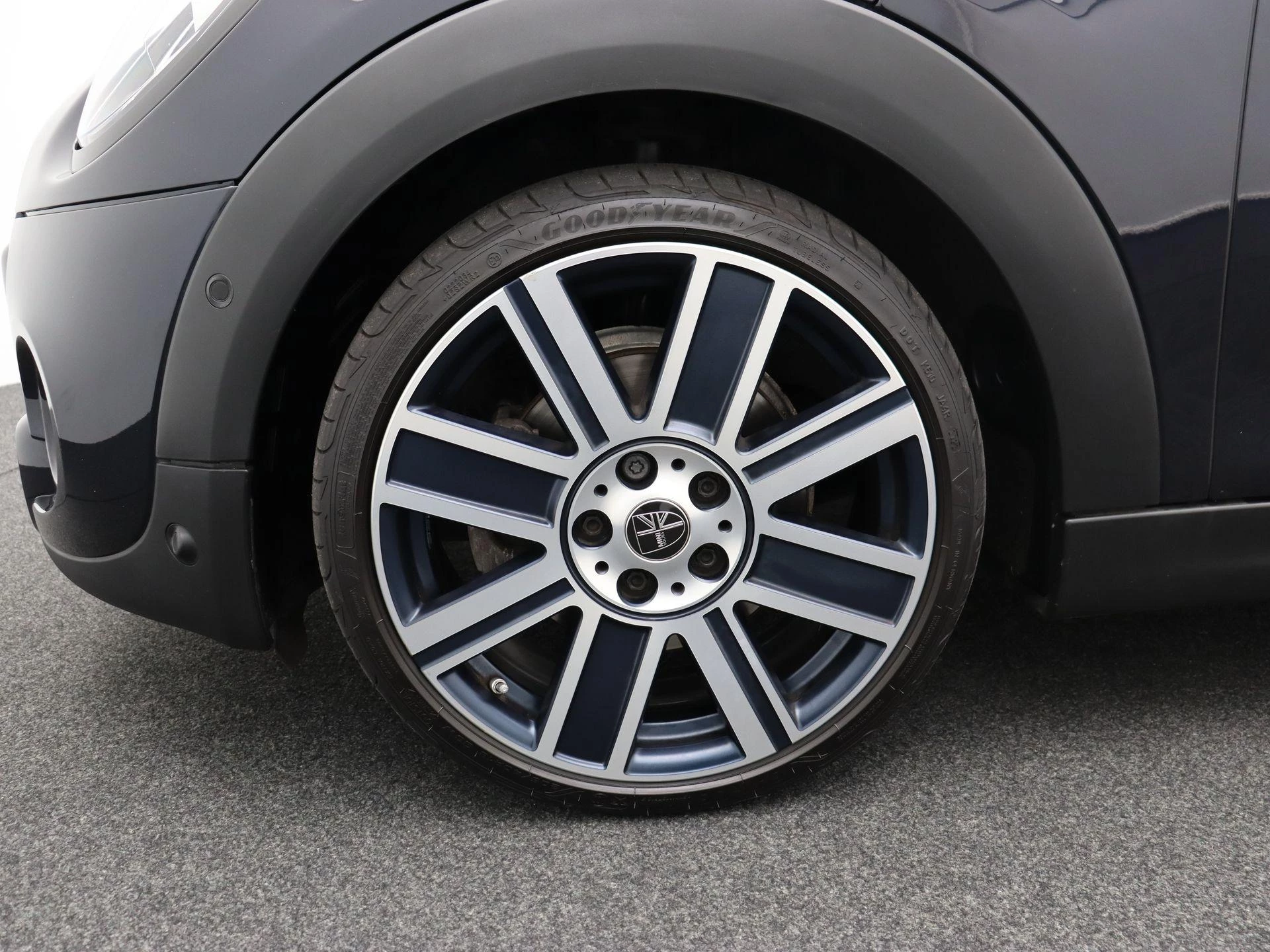 Hoofdafbeelding MINI 5-deurs