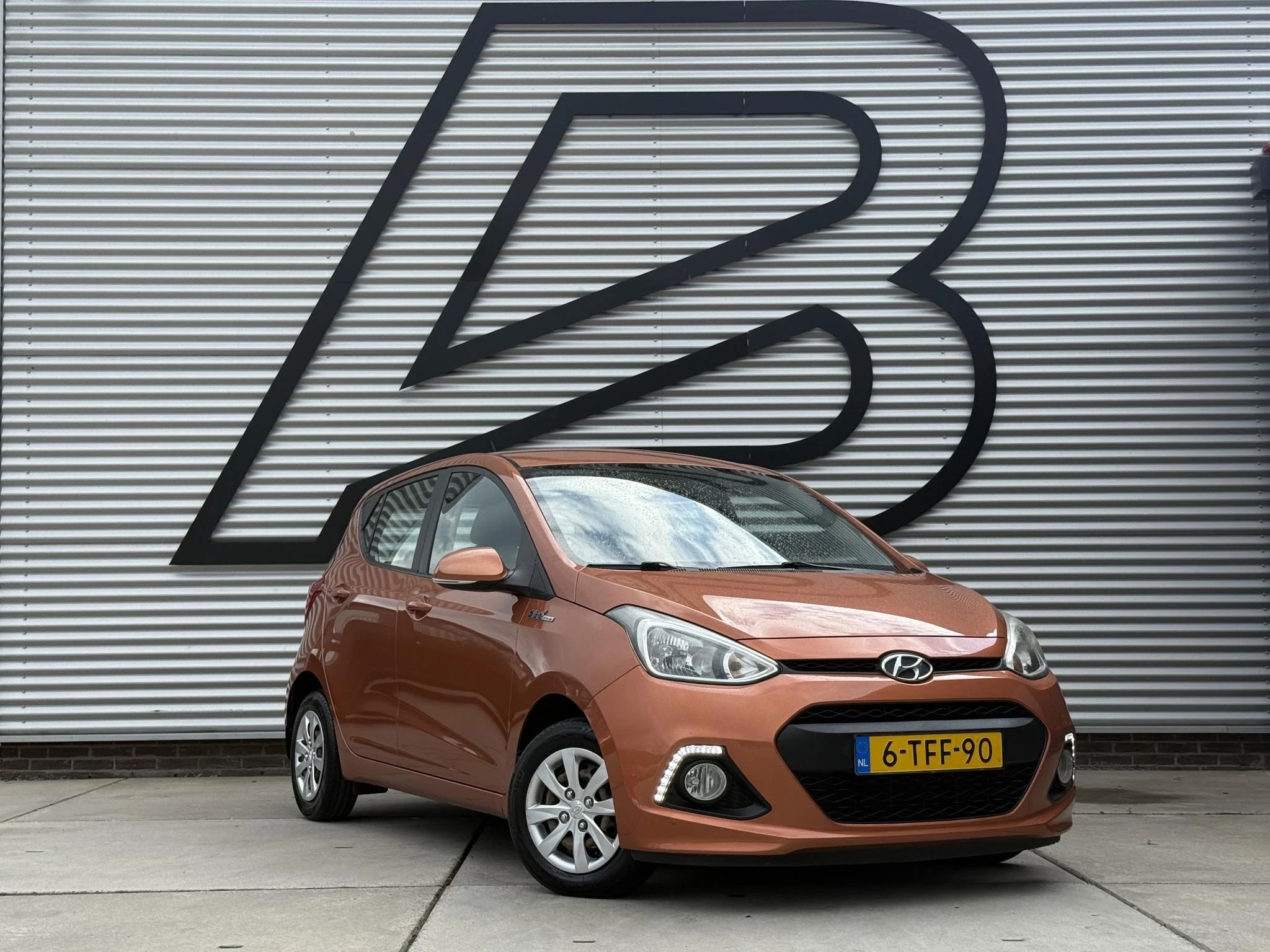 Hoofdafbeelding Hyundai i10