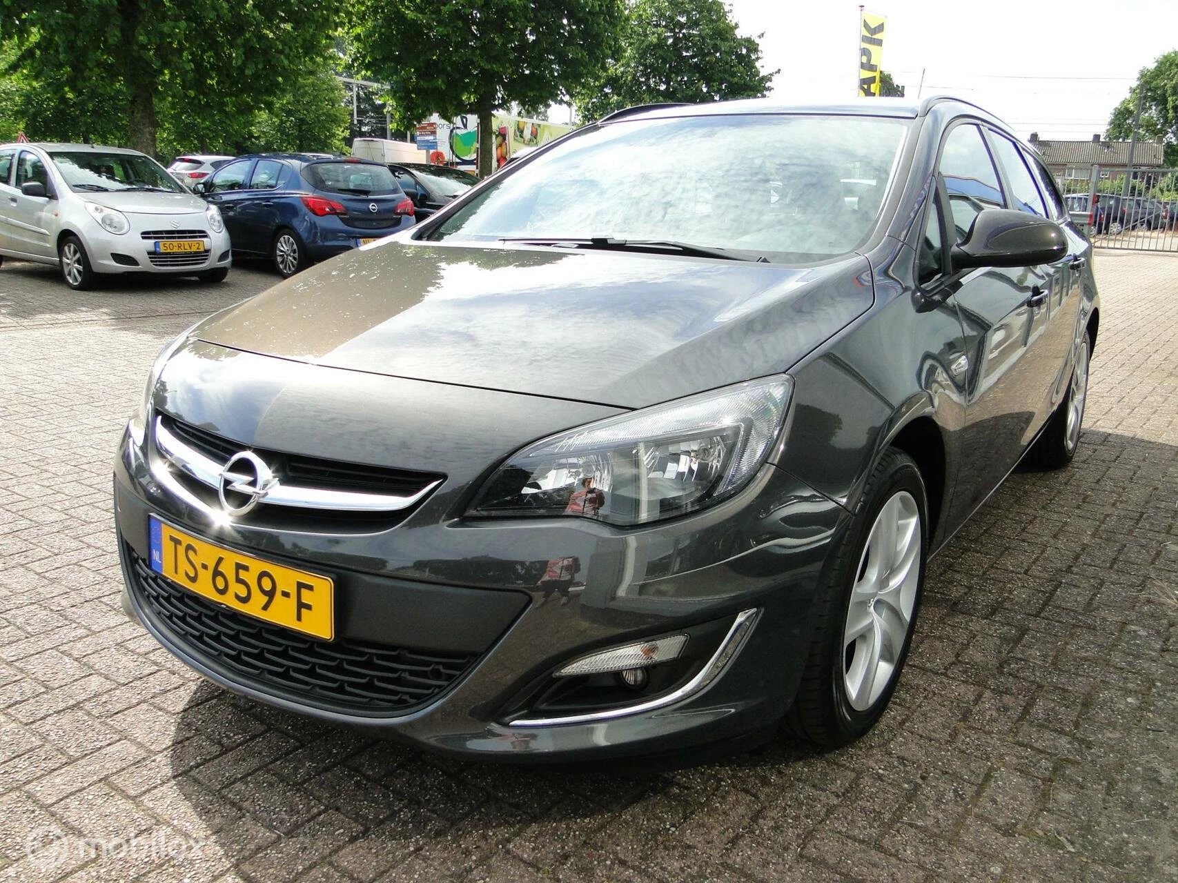 Hoofdafbeelding Opel Astra