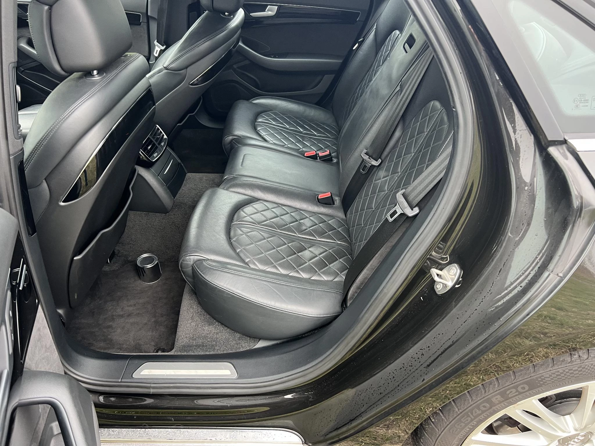 Hoofdafbeelding Audi A8