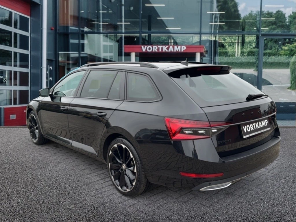Hoofdafbeelding Škoda Superb
