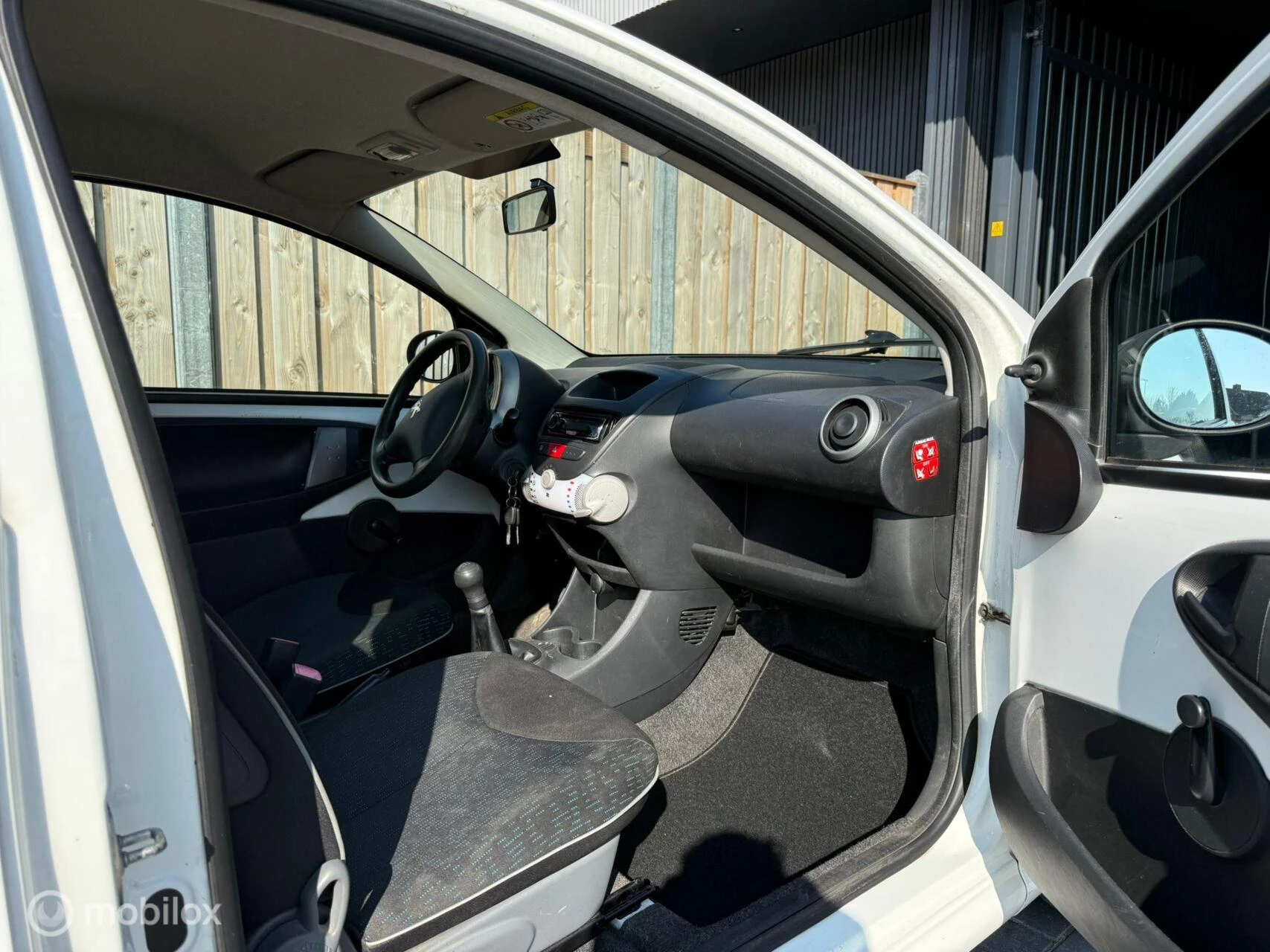 Hoofdafbeelding Peugeot 107