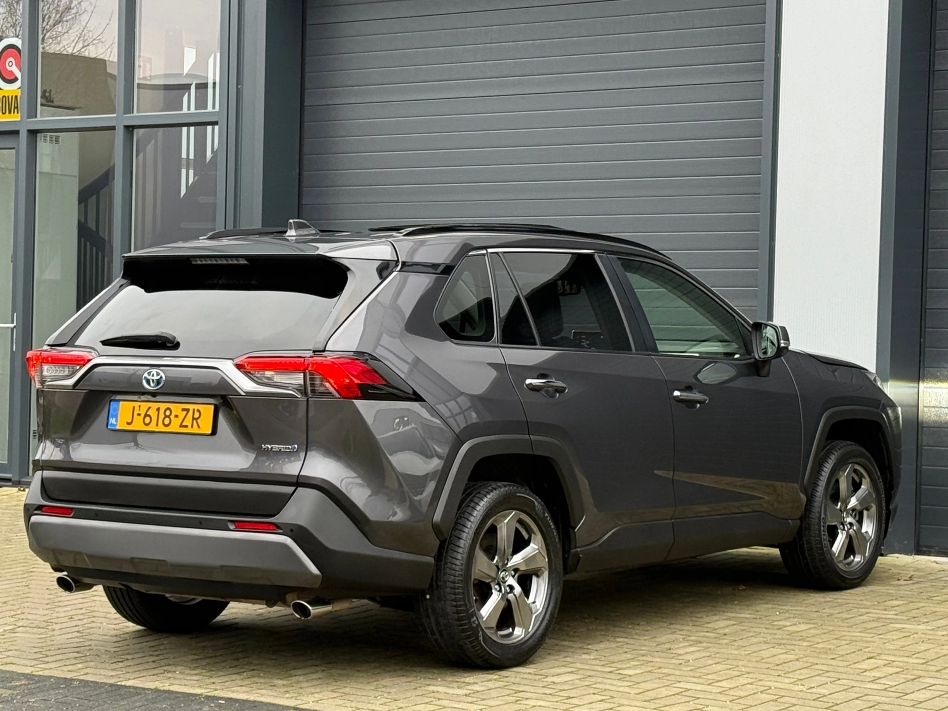 Hoofdafbeelding Toyota RAV4