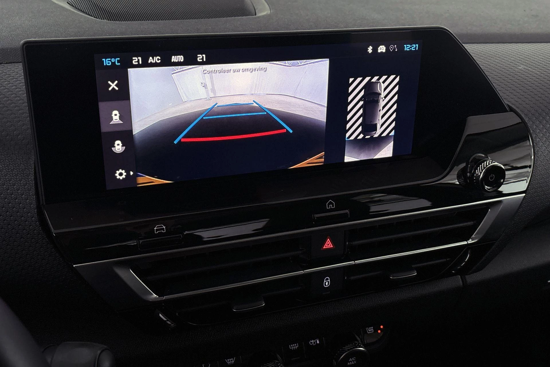 Hoofdafbeelding Citroën ë-C4 X