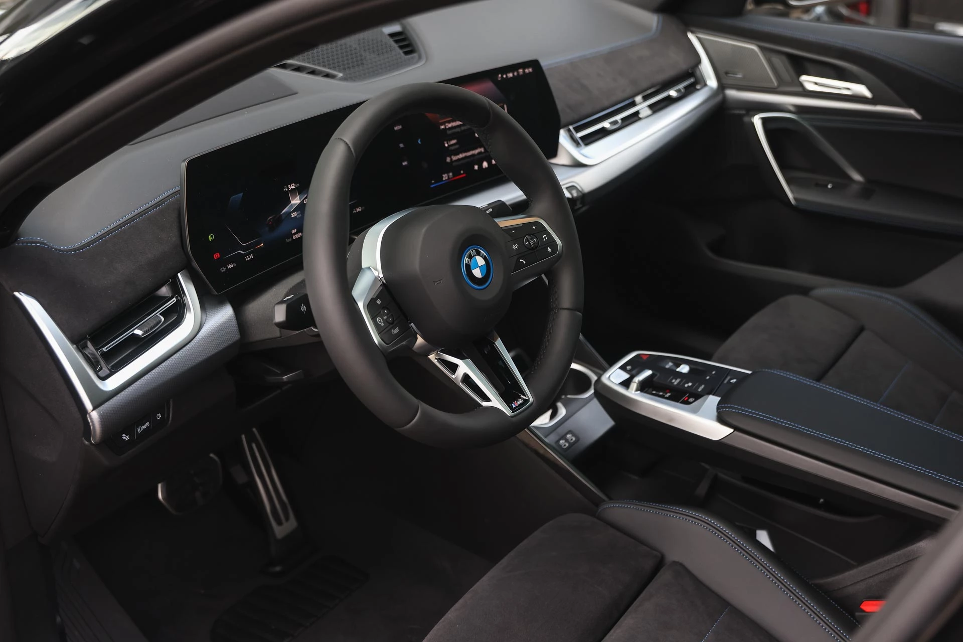 Hoofdafbeelding BMW iX2