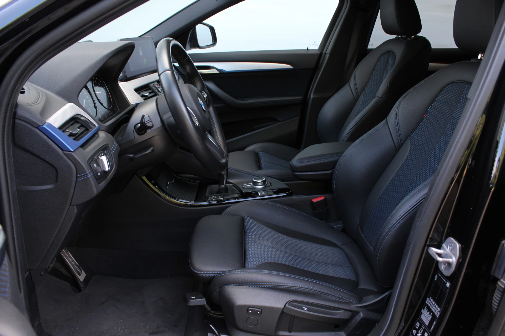 Hoofdafbeelding BMW X2