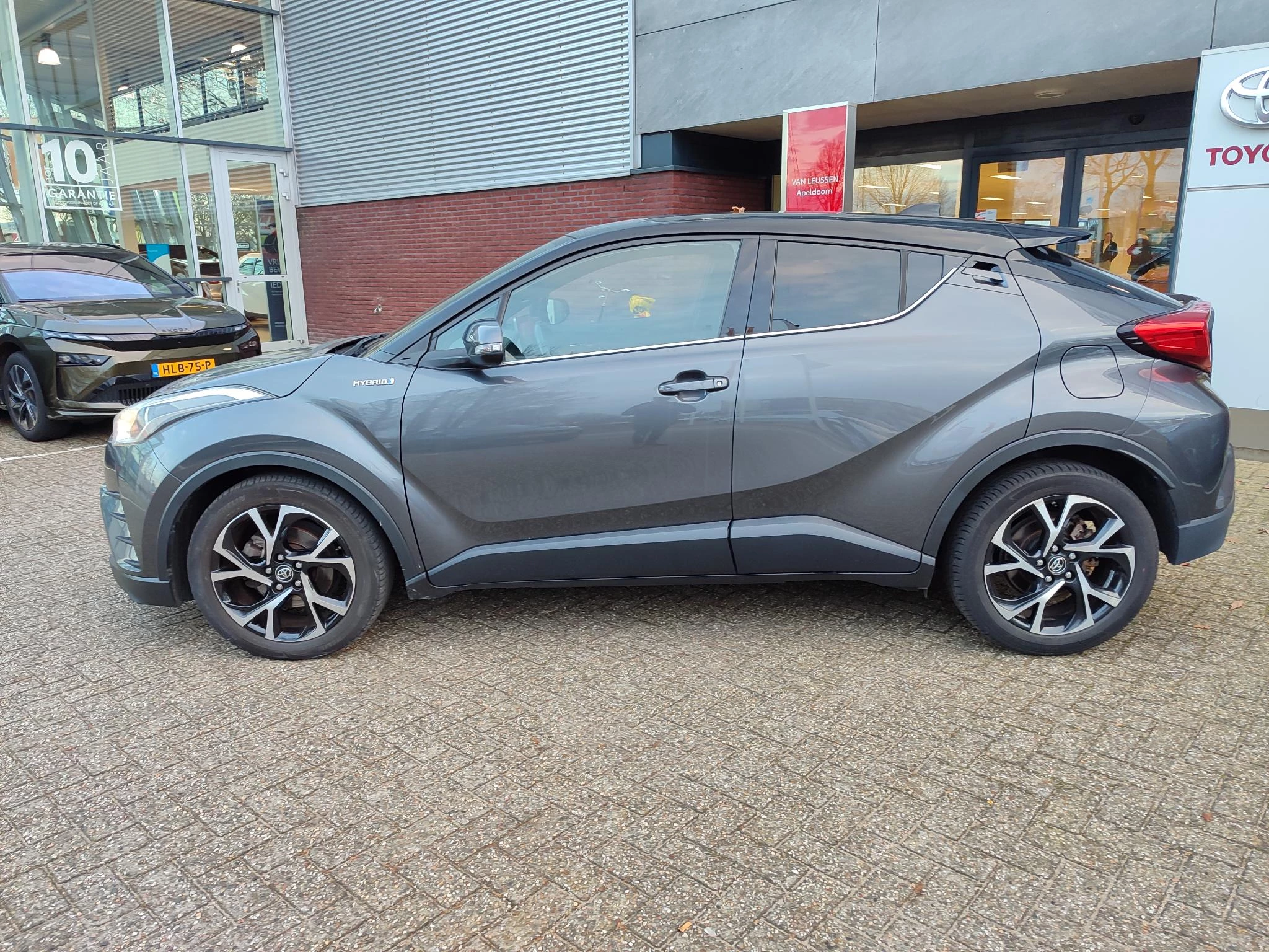 Hoofdafbeelding Toyota C-HR