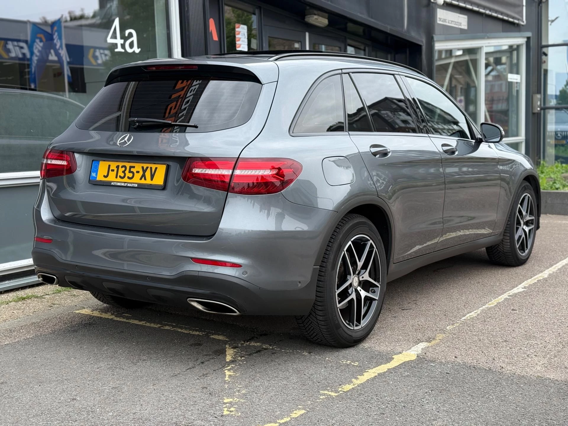Hoofdafbeelding Mercedes-Benz GLC