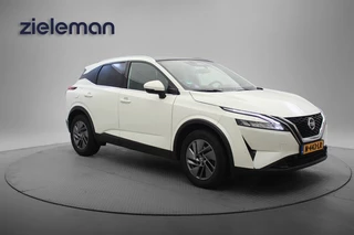 Hoofdafbeelding Nissan QASHQAI Nissan QASHQAI 1.3 MHEV Accenta - Panorama, Carplay, Navi, Camera - Nieuw Model 2022