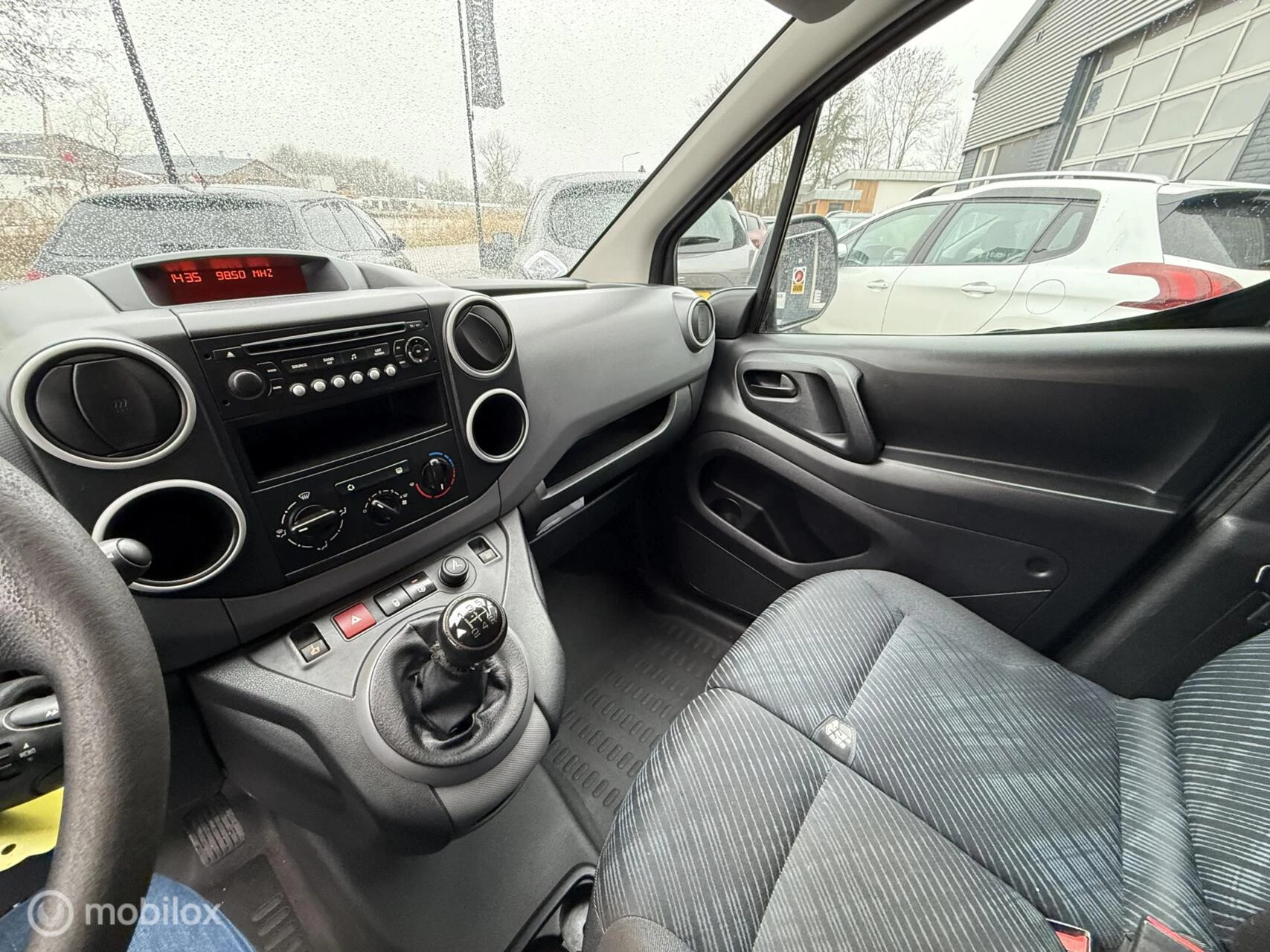 Hoofdafbeelding Peugeot Partner