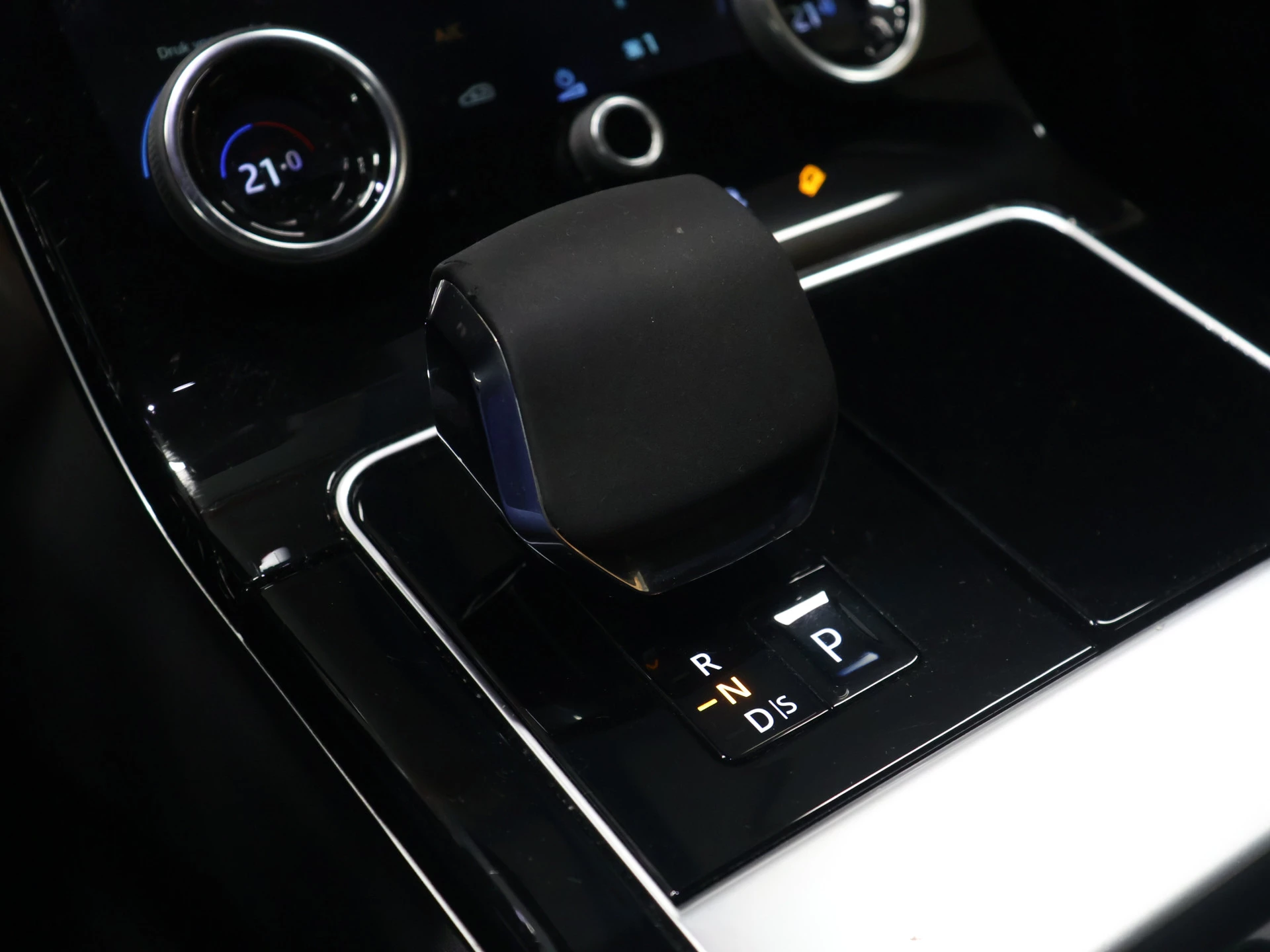 Hoofdafbeelding Land Rover Range Rover Velar
