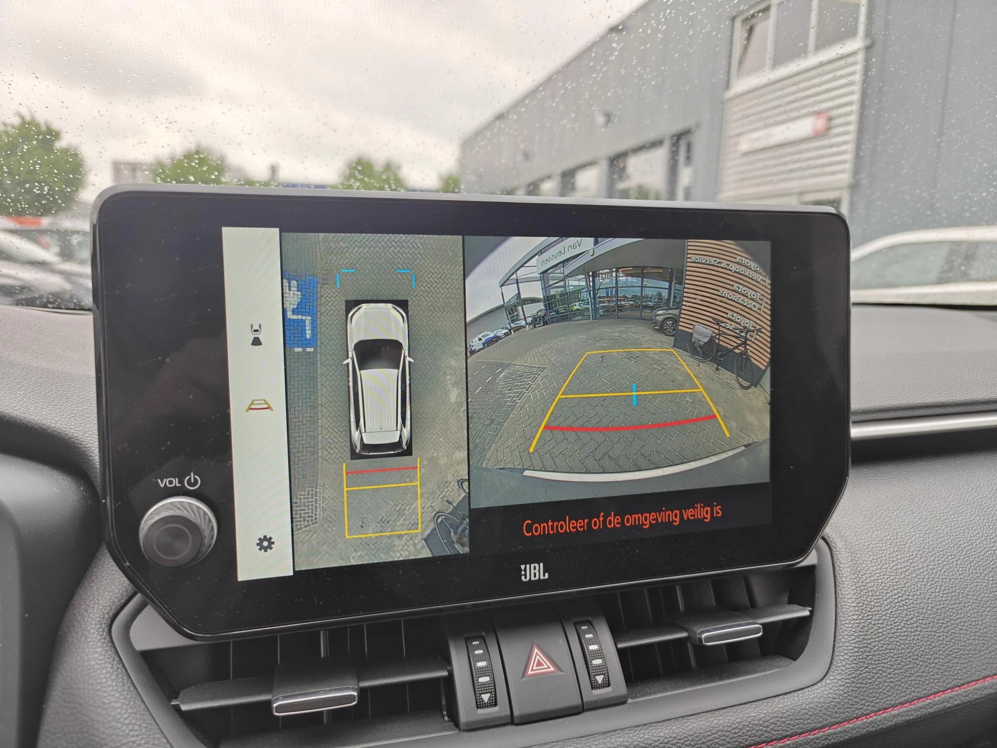 Hoofdafbeelding Toyota RAV4